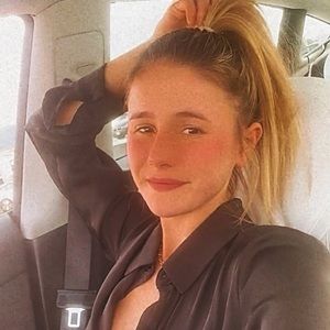 Meet your Posher, Shaili